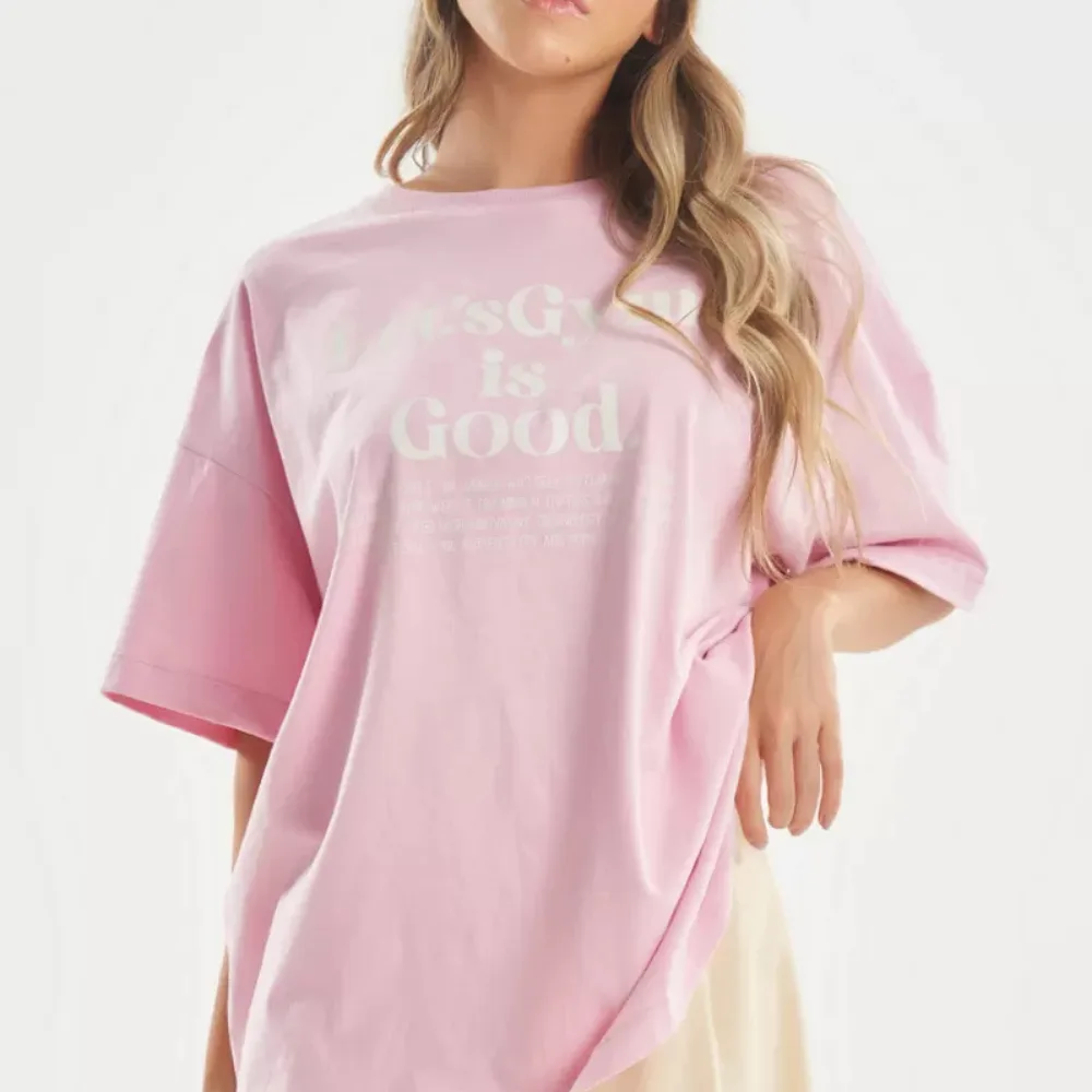 Camiseta Oversized Minimal Glow